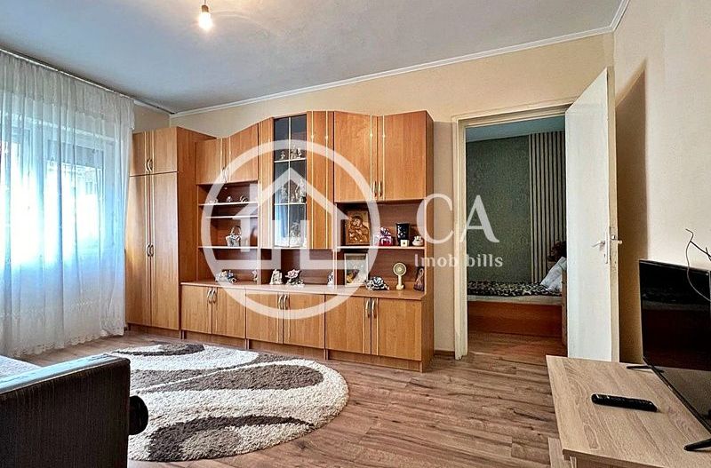 Apartament de vânzare cu 2 camere în zona Calea Aradului, Oradea - Poză 2