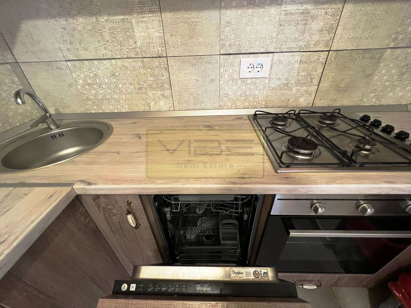 Apartament 2 camere + parcare Podul de fier - Restaurant Little Texas - Poză 14