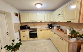 Casa cu 5 camere, 868 mp teren, ideala pt. 2 familii, zona Valea Popii - Poză 6