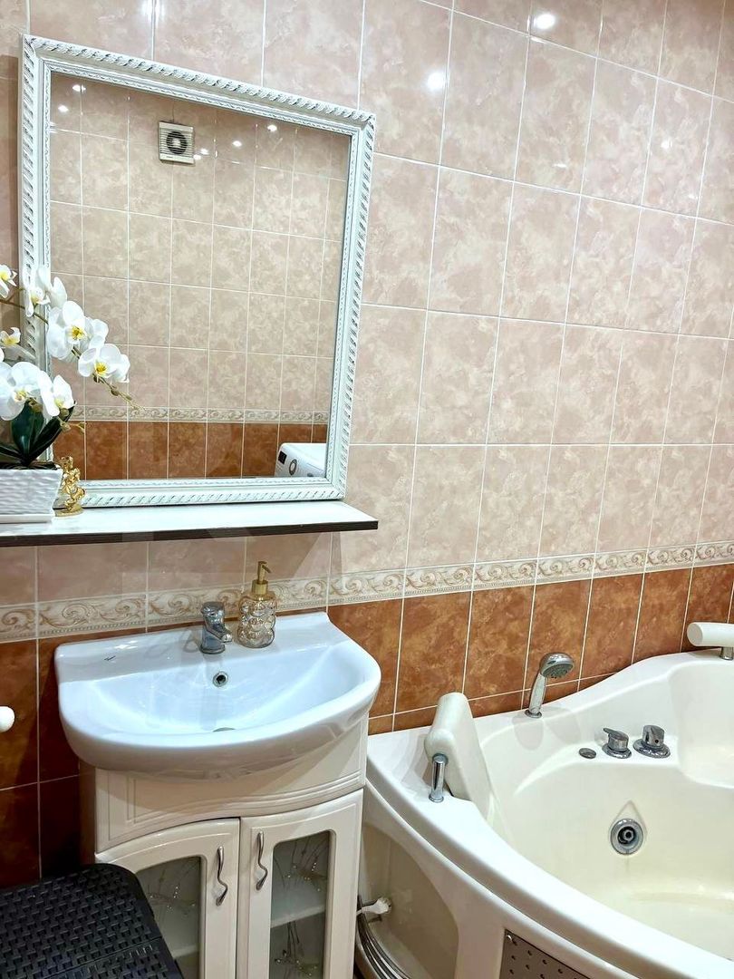 Chirie, apartament, 3 camere, Strada Petru Rareş, Rîșcani - Poză 8
