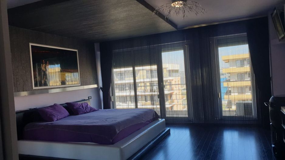Statiunea Mamaia -UNICAT- Penthouse 220 mp cu vedere frontala la mare si jacuzzi - Poză 22