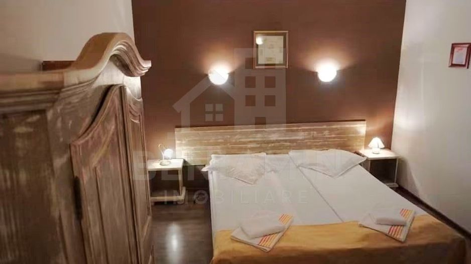 Pensiune Moieciu - 3000mp Teren - 12 Camere Plus Restaurant - Brasov - Poză 6