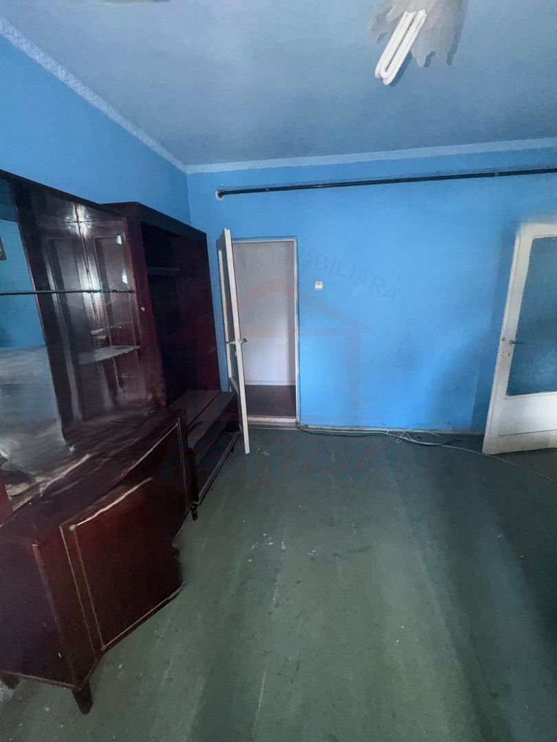 44.900 euro NEGOCIABIL, apartament, 2 camere, etaj  Micro 40 - Poză 3