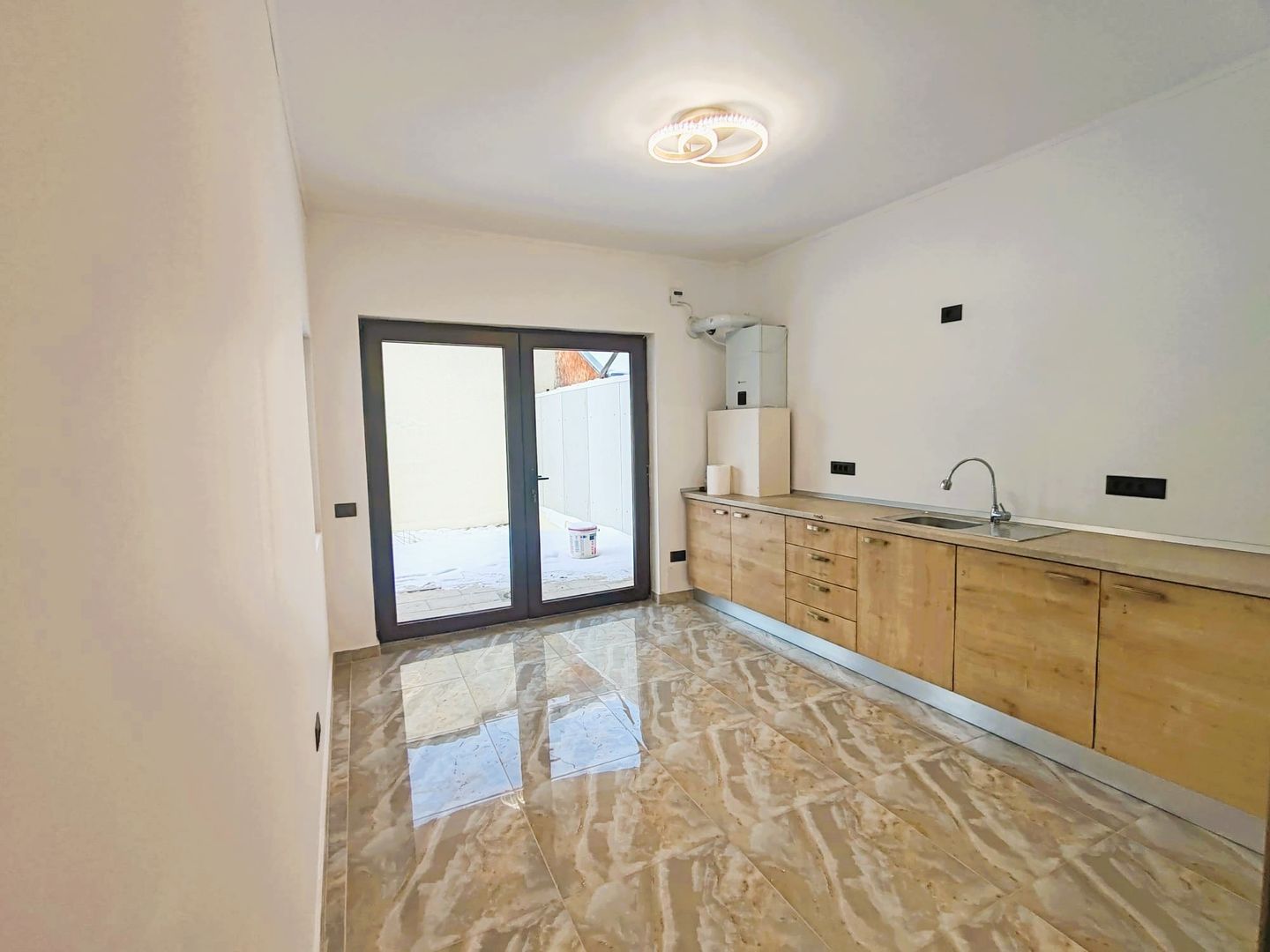 Vanzare Vila 13 Septembrie finisaje de lux - Poză 9