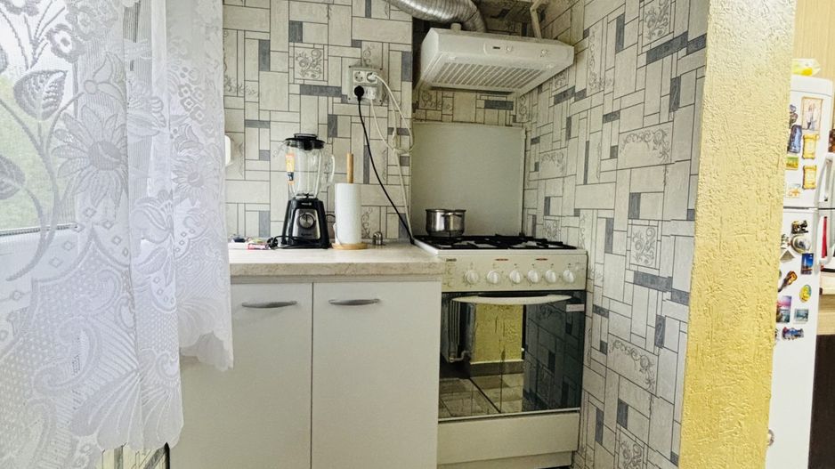 Apartament decomandat, tip PB, 2 camere, Velența - Poză 4