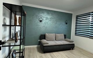 Vând apartament cu trei camere - Poză 5