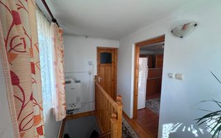 Apartament 3 camere decomandat  78 mp pivnita curte  in zona Centrala - Poză 6
