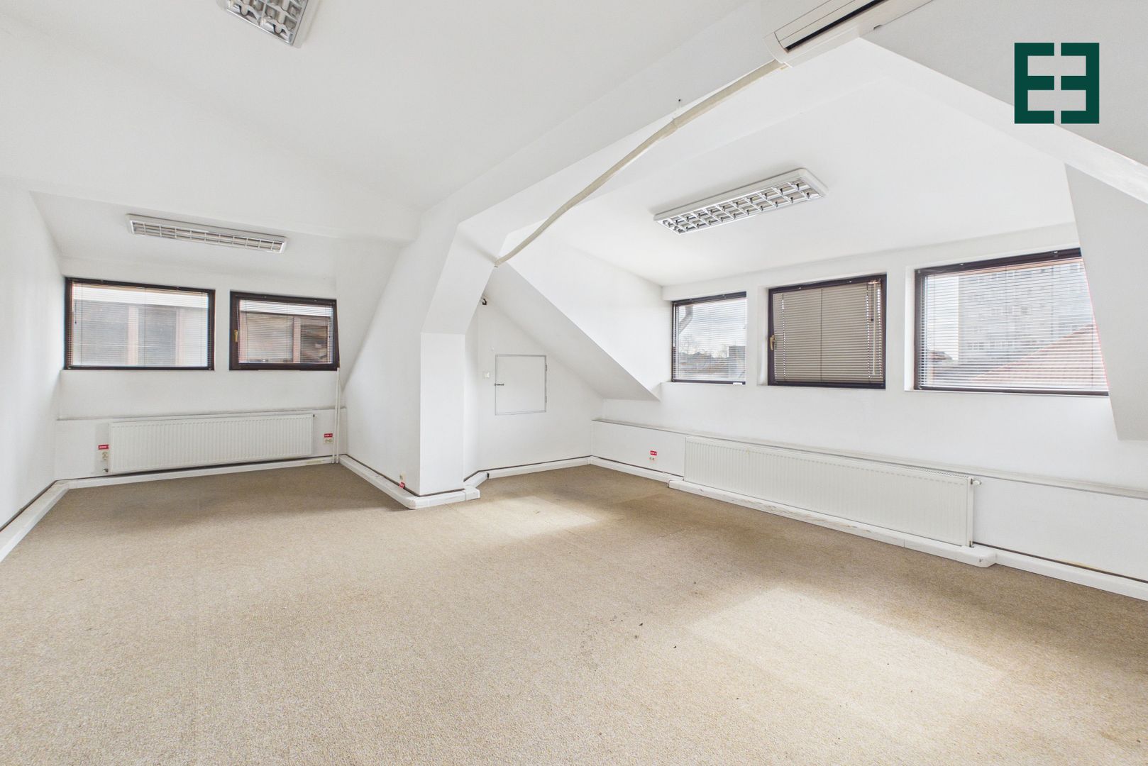 De Închiriat - Spațiu birouri 5 camere - Zonă Centrală - Timișoara - Poză 8