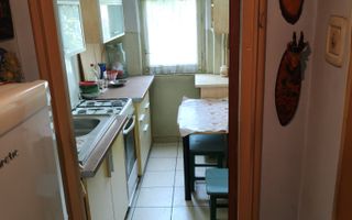De vanzare Apartament 2 camere, Veteranilor - Poză 2