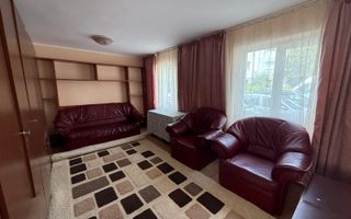 Apartament de vânzare cu 3 camere – Zona Bulevard - Poză 1