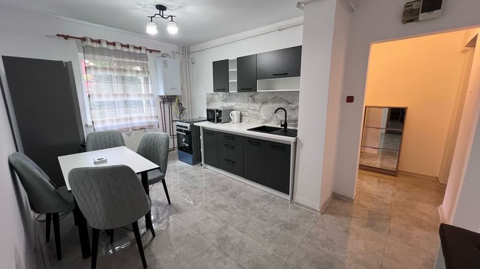 Girocului-Spitalul Judetean | 3 camere | Centrala proprie | Etaj 1 - Poză 1