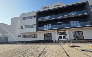 Apartament spațios de 3 camere la etaj, 74 mp utili + balcon – Tunari - Poză 1