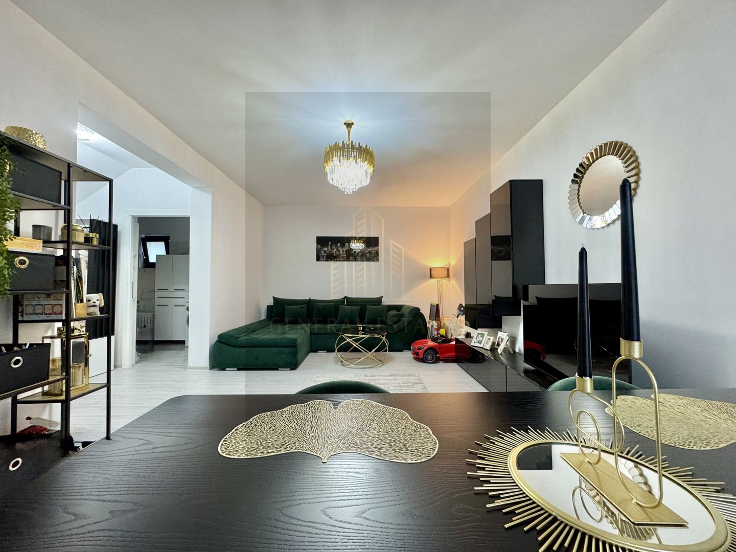 Vânzare Casă - P+ 1 - 116 m.p. - Mutare imediată în Lunca Cetățuii - Poză 8