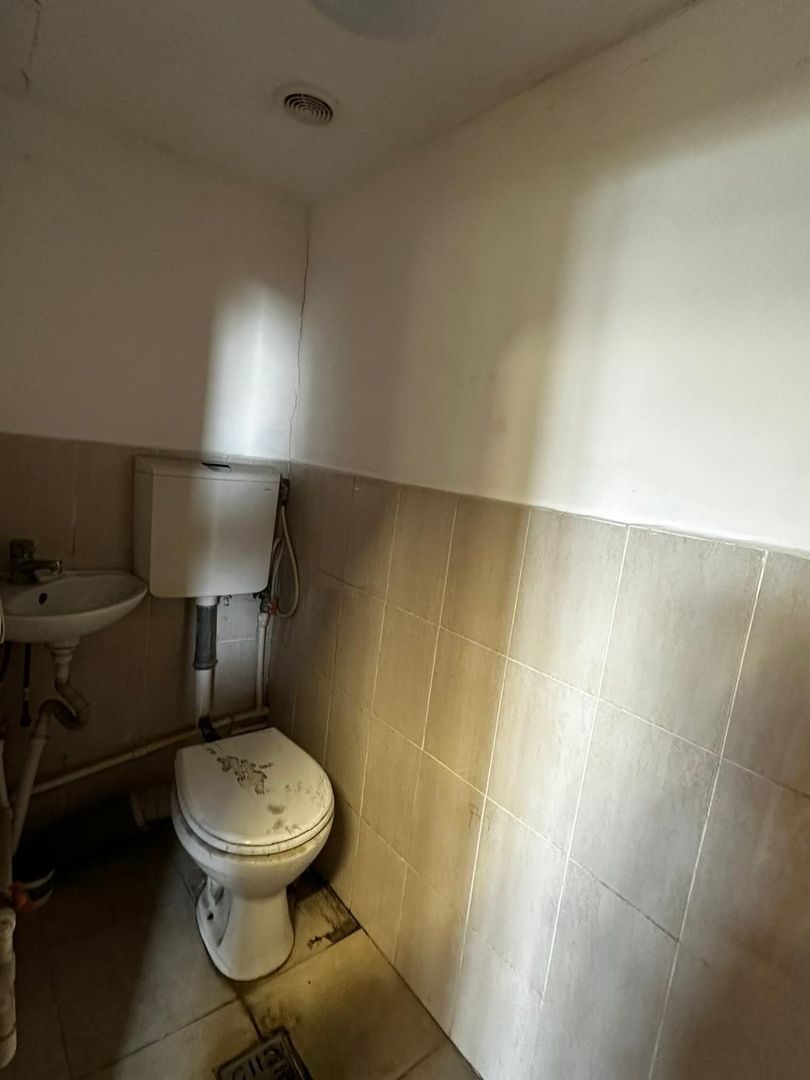 Spatiu Comercial Bucurestii Noi 5min Metrou Laminorului Birouri Garaj - Poză 7