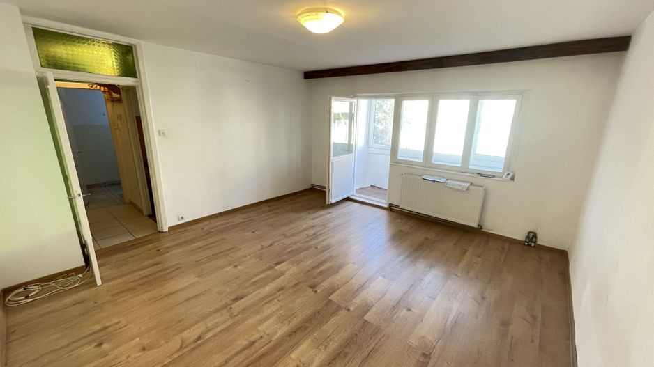 Bucovina | 1 cameră | Decomandat | Etaj 3 | Centrala Proprie. - Poză 2