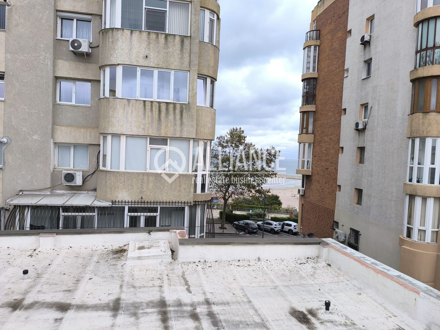 CENTRU PLAJA MODERN(COD03)- Apartament modern in vila interbelica ! - Poză 23