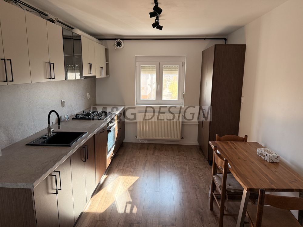 Apartament  2 camere Soarelui  decomandat - Poză 4