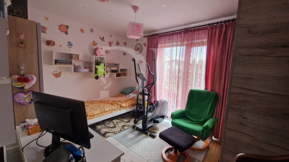 Casa la cheie / Zona Iazului, Floresti. - Poză 9