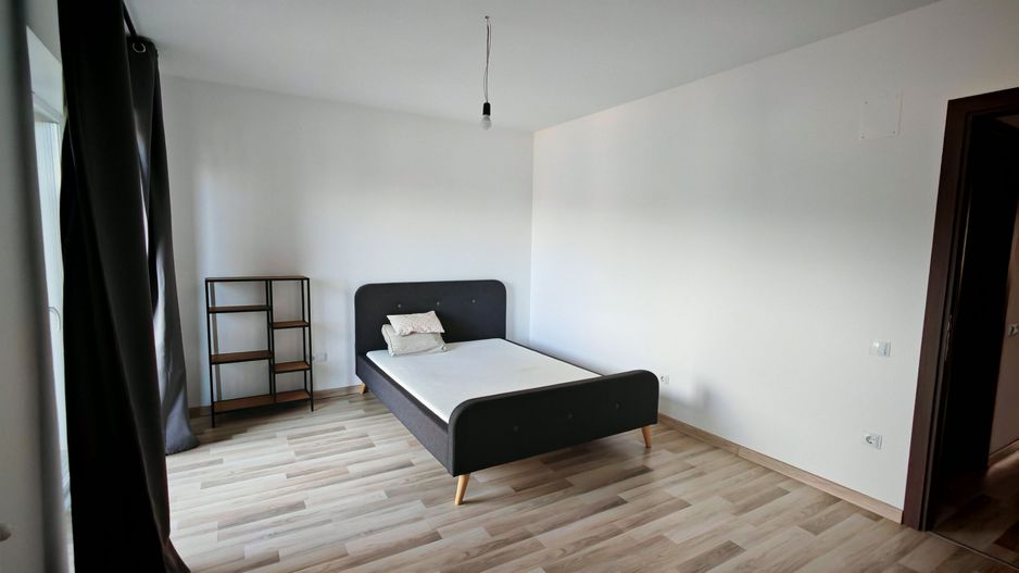 Vila tip duplex S+P+E cartier IZVOR Tarlungeni semimobilata179000 euro - Poză 13