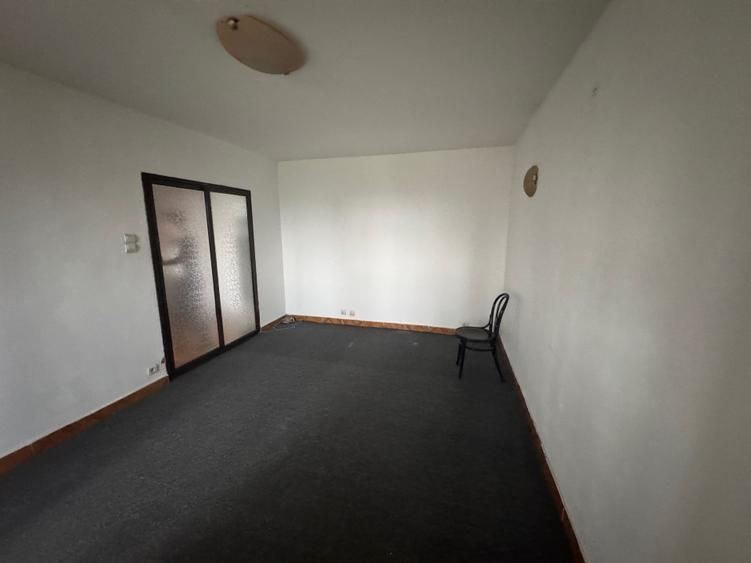 Vanzare Apartament 2 Camere Mihai Bravu - Baba Novac, Bloc Reabilitat - Poză 2