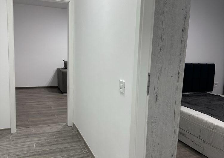 Apartament 2 camere I Drumul Taberei I Metrou Romancierilor - Poză 2