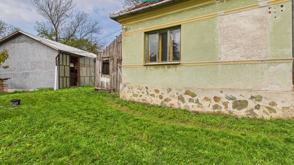 Casă cu teren generos Vărădia de Mureș - Stejar - Poză 29