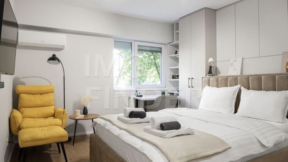 OPORTUNITATE- o camera, Piata Cipariu- Gheorgheni, ultrafinisata - Poză 1