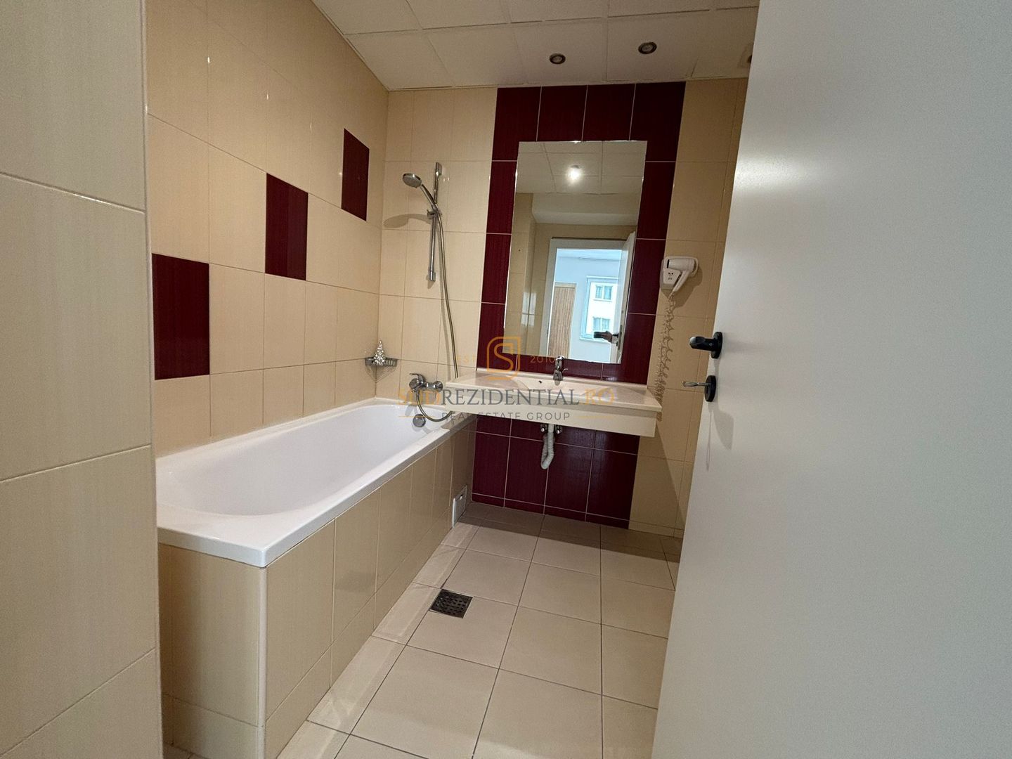 Apartament 3 camere, complet renovat, 84 mp utili, Vitan- Barzesti - Poză 8