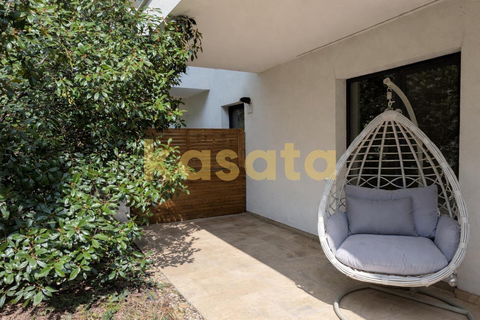 3 camere de închiriat cu grădină și parcare – lângă Parcul Herăstrău - Poză 2