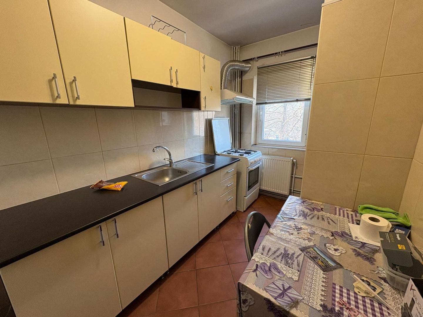 AP. 2 CAMERE VACARESTI, CENTRALA, BUCATARIE INCHISA, METROU 10 MINUTE - Poză 6