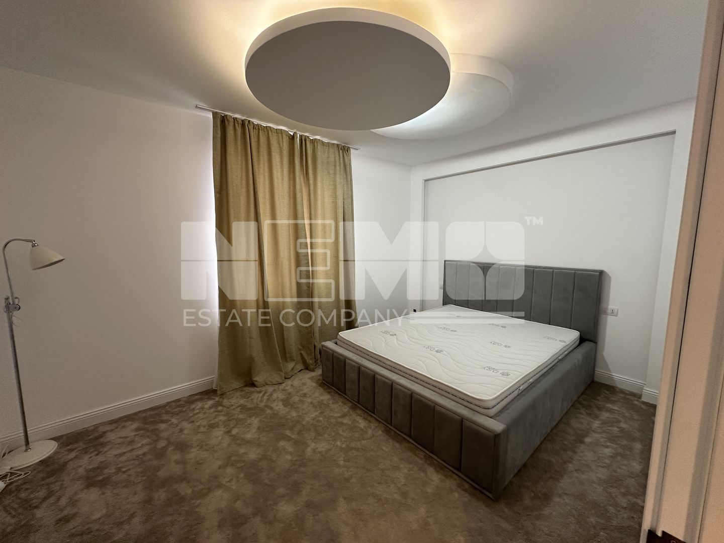 Apartament 3 Camere | 110MP | Cu Boxa si Parcare - Poză 11