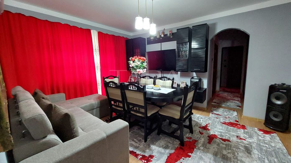 Apartament cu 4 camere in Manastur. - Poză 1