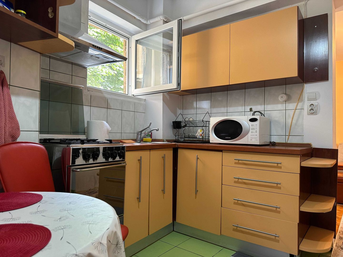 Apartament 2 camere, ultracentral, București, Piața Romană, Nr. 9 - Poză 7