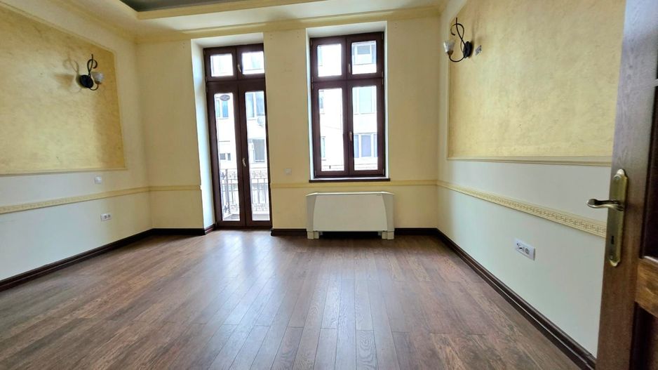 Spațiu de birouri ultracentral de inchiriat - etaj 1-intrare separata - Poză 15