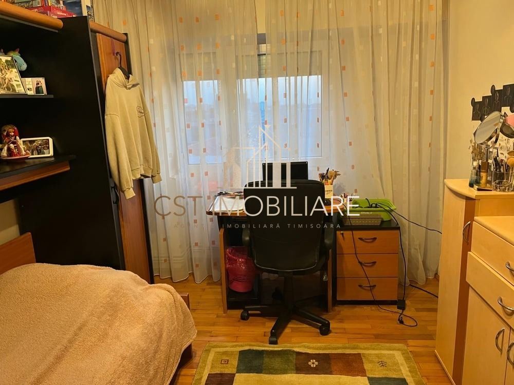 Apartament 3 camere , Stefan cel mare - Poză 1