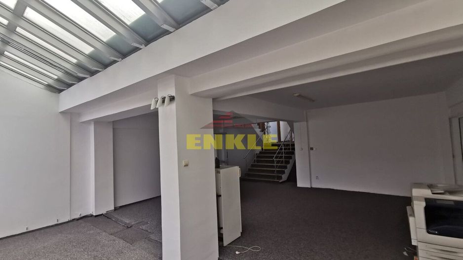 Închiriez spațiu comercial - Poză 1