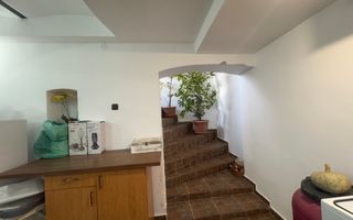 Casa cu 4 camere,  Zona Centrala-  Sf. Apostoli - Poză 13