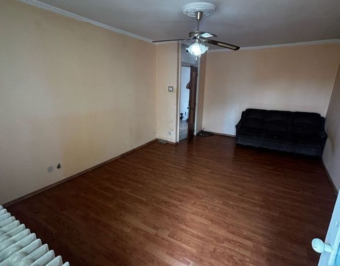 GARSONIERA SPATIOSA  METROU APARATORI PATRIEI - Poză 5