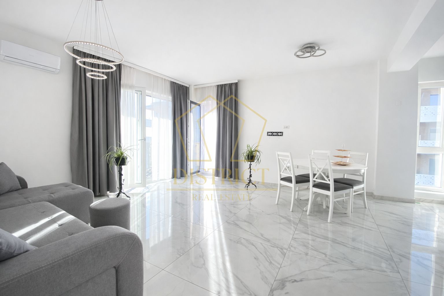 Apartament spatios cu 2 camere | Pet friendly | Giroc - Poză 3