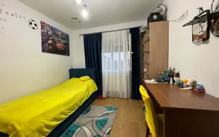 Apartament cu 3 camere de vanzare - 2 balcoane - zona Bucovinei - Poză 18