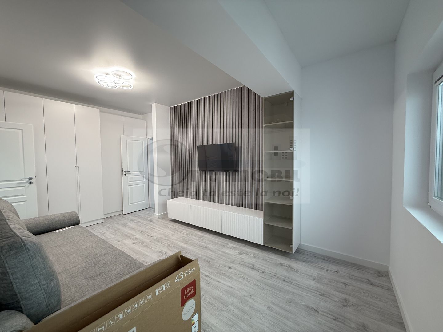 2 CAM TATARASI SOLUMNIA PRIMA INCHIRIERE PARCARE SUBTERANA - Poză 13