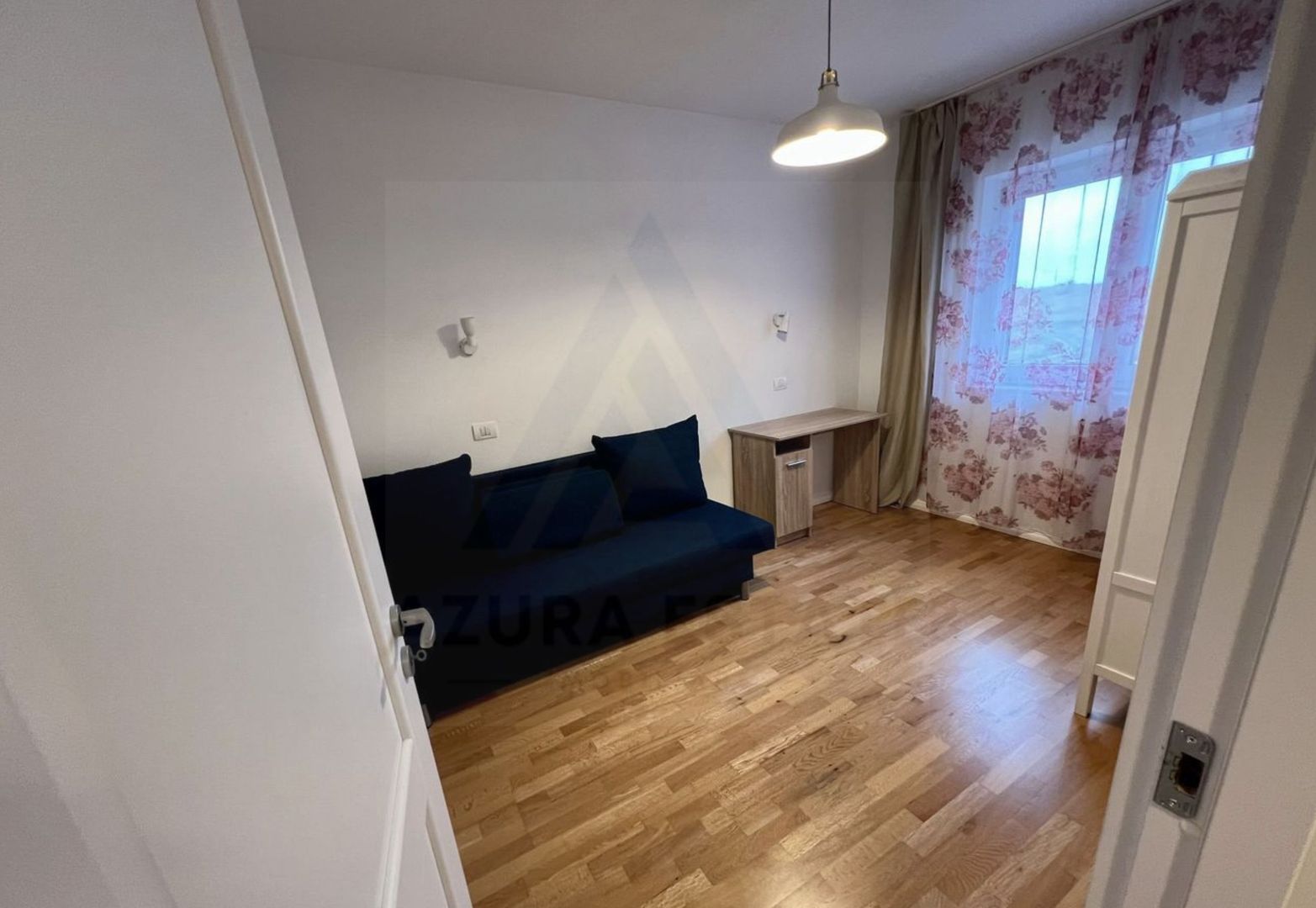 Apartament modern 54 mp utili 2 balcoane si parcare Calea Surii Mici - Poză 7