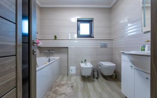 Casă premium nouă de vânzare – Cartier Izvoare, Bacău - Poză 18
