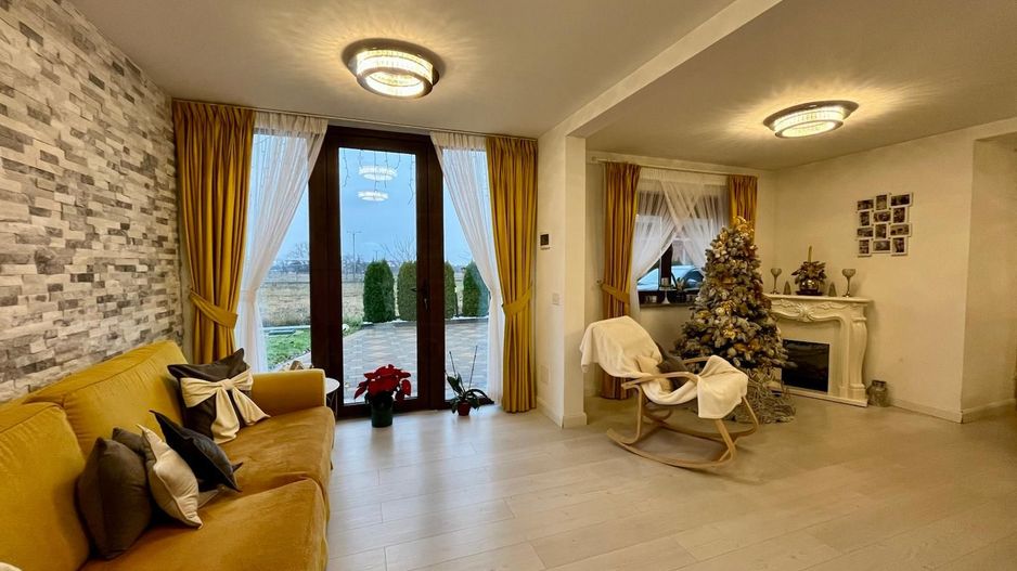 CASA COMPLET UTILATA SI MOBILATA MODERN CU GRADINA | 1100 MP |MARGINEA - Poză 28