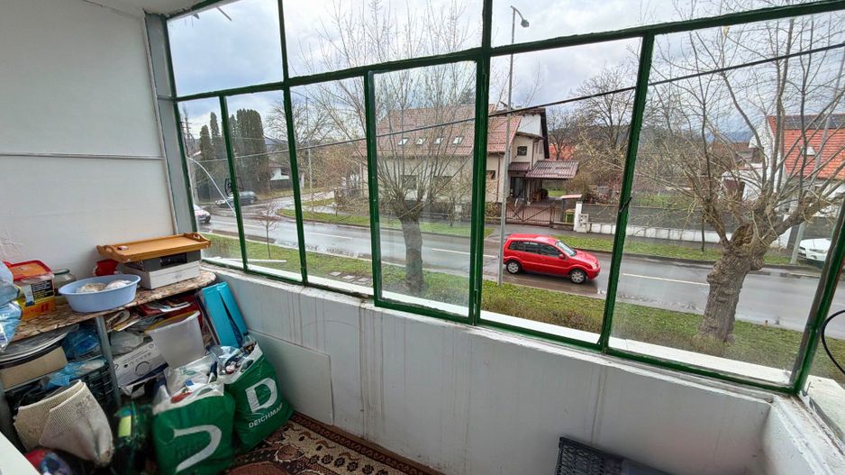 Apartament 2 camere 46 M² + balcon 10 M² cu priveliste Simeria - Poză 9