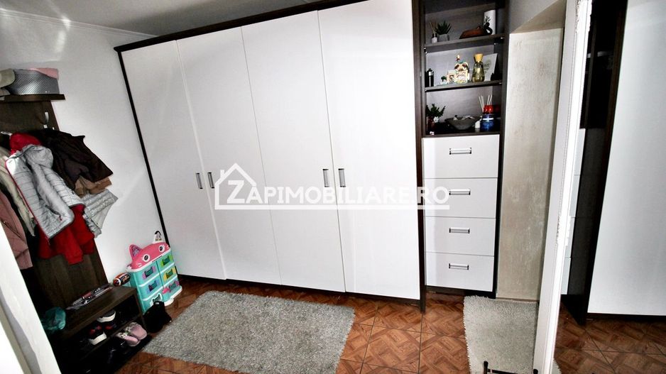 Casa 6 camere, 150mp.utili,527mp teren, zona semicentral - Poză 23