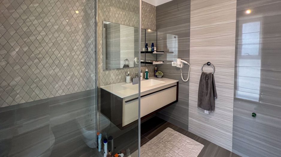 Ready to move  |  Vila premium cu piscina și jacuzzi încălzite - Poză 5