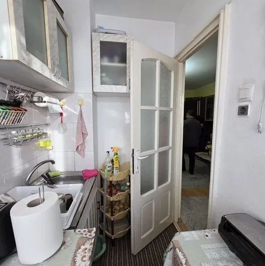 Apartament cu o cameră de vânzare în Craiova - Poză 8