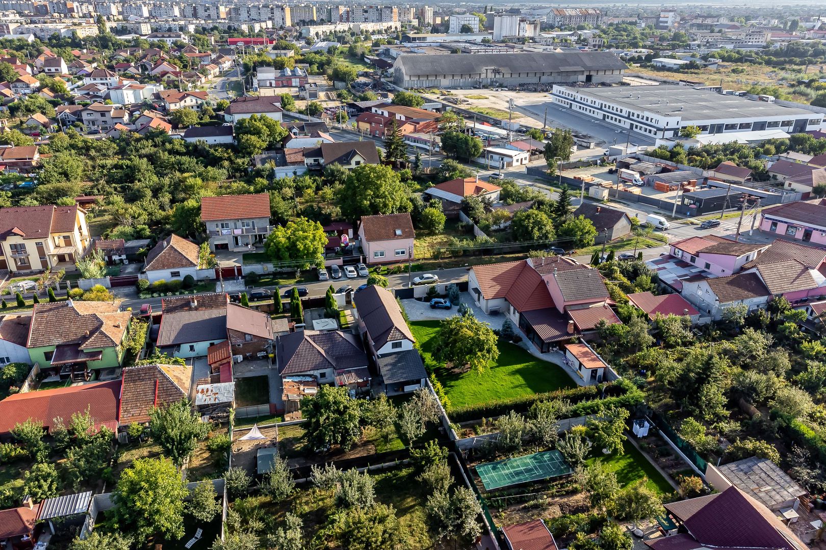 Casă cu teren generos în Poltura - Poză 7