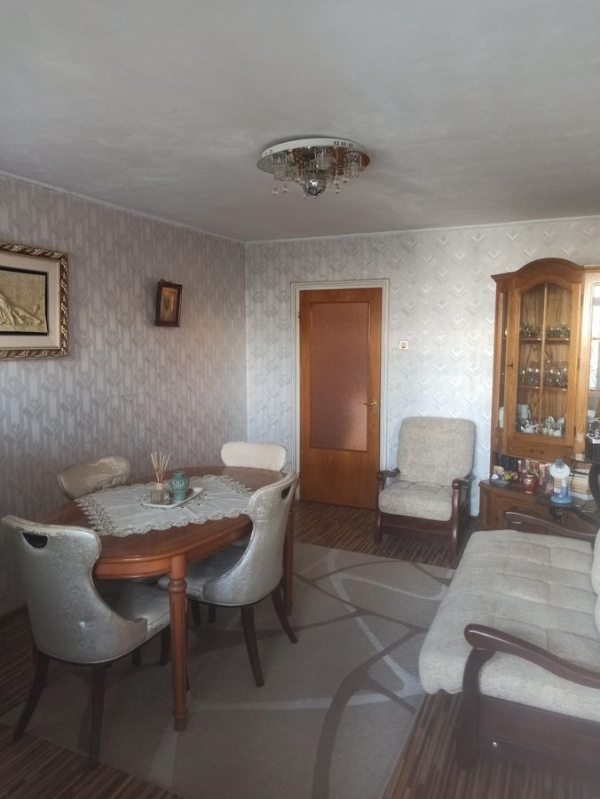 Apartament 3 camere de vanzare Drumul Taberei - Poză 1